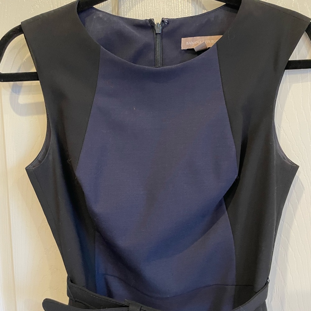 Color Block Dress - Picture 2 of 4